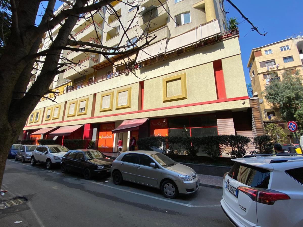Retreat Apartments Tirana Exteriör bild